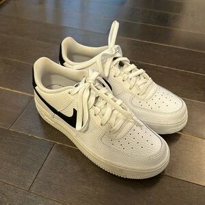 Nike AirForce 1